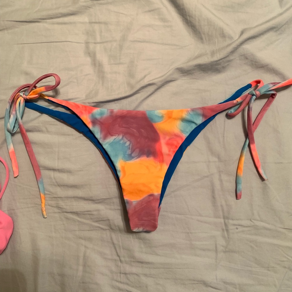 Moana Bikini Glow Worm Tie Side